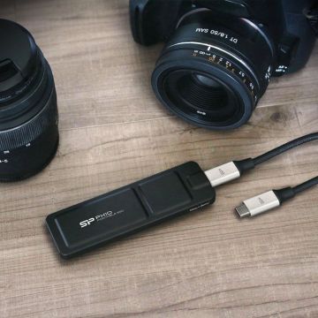 Wise 1TB Portable SSD PTS-1024
