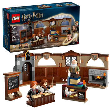 LEGO Harry Potter Hogwarts Castle: Charms Class (76442)