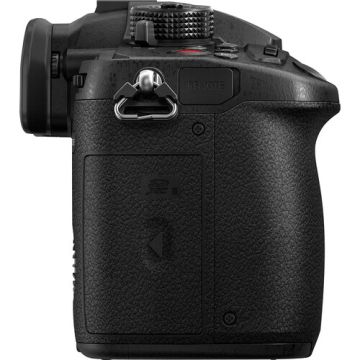 Panasonic Lumix DC-GH5 II Kit 12-60mm f/3.5-5.6 Lens (DC-GH5M2M)
